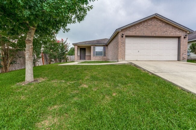 Building Photo - SINGLE-STORY 3-BEDROOM IN CIBOLO