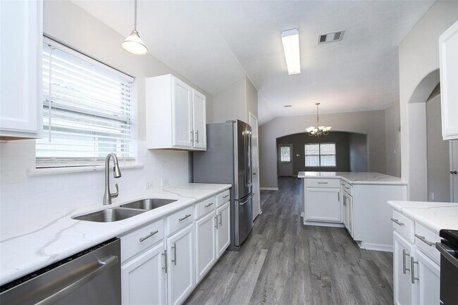 Building Photo - 20530 Ranch Mill Lane