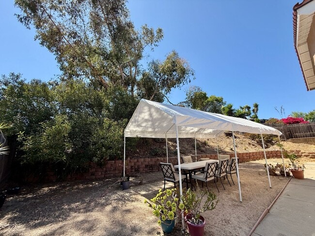 Building Photo - Rancho Penasquitos 6 Bedroom Home For Lease