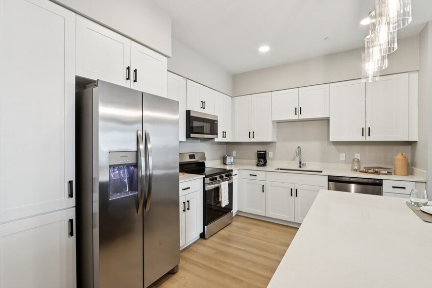 Building Photo - Ironwood Ranch Apartments