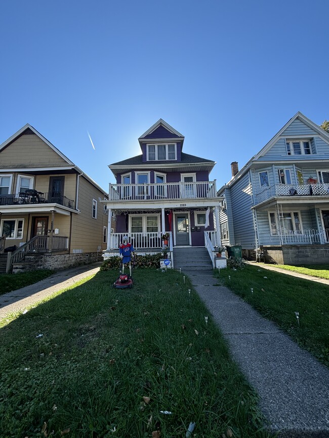 Building Photo - 2289 Seneca St