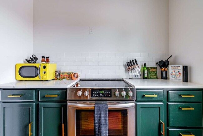 Building Photo - 241 W Water St