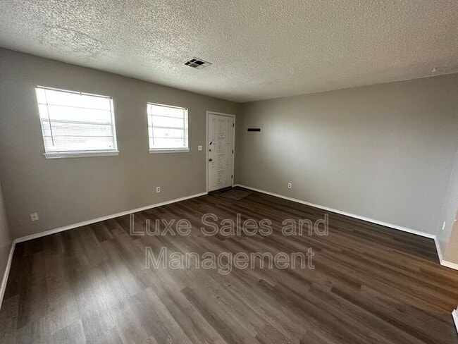 Building Photo - 14843 Tye Brumley St