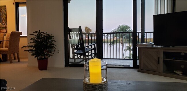 Building Photo - 15 Bluebill Ave