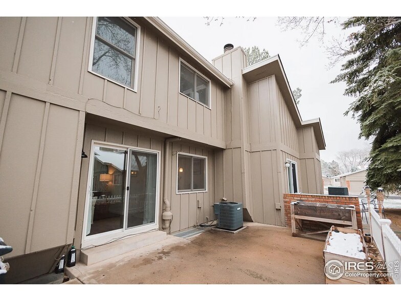 Building Photo - 3025 Regatta Ln