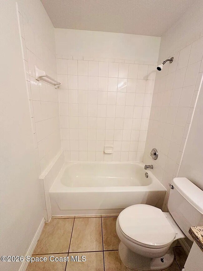 Building Photo - 130 Norwood Ave