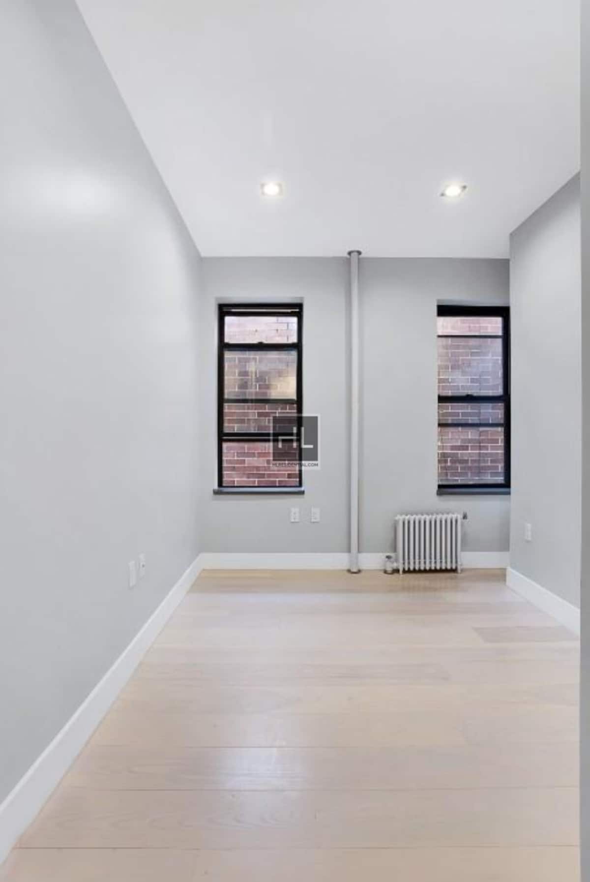 Building Photo - STANTON ST.