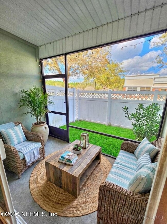 Building Photo - 3972 Vlg Vw Ln