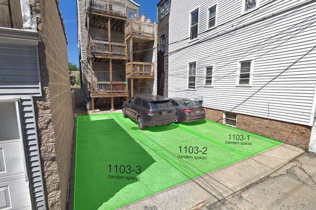 Building Photo - 1103 W Cornelia Ave