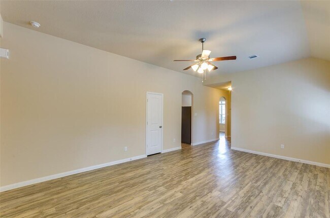 Building Photo - 11817 Mockingbird Ln