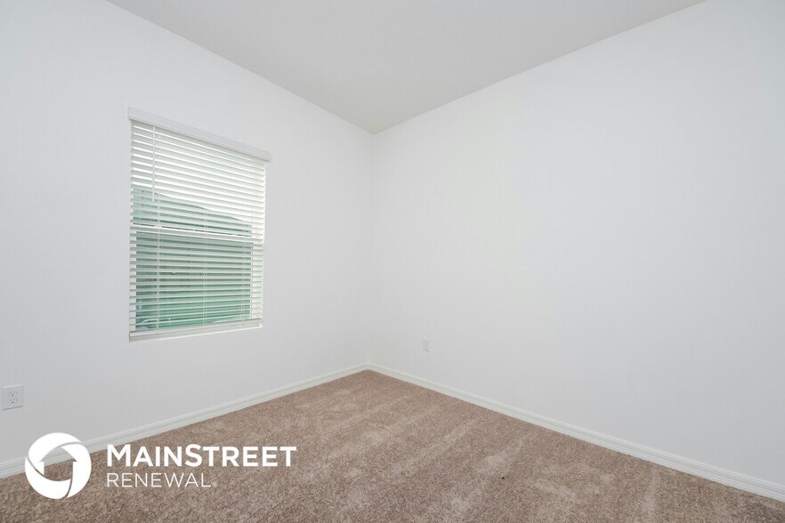 Building Photo - 146 Hidden Lk Lp