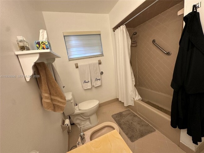 Building Photo - 120 Pocatella St