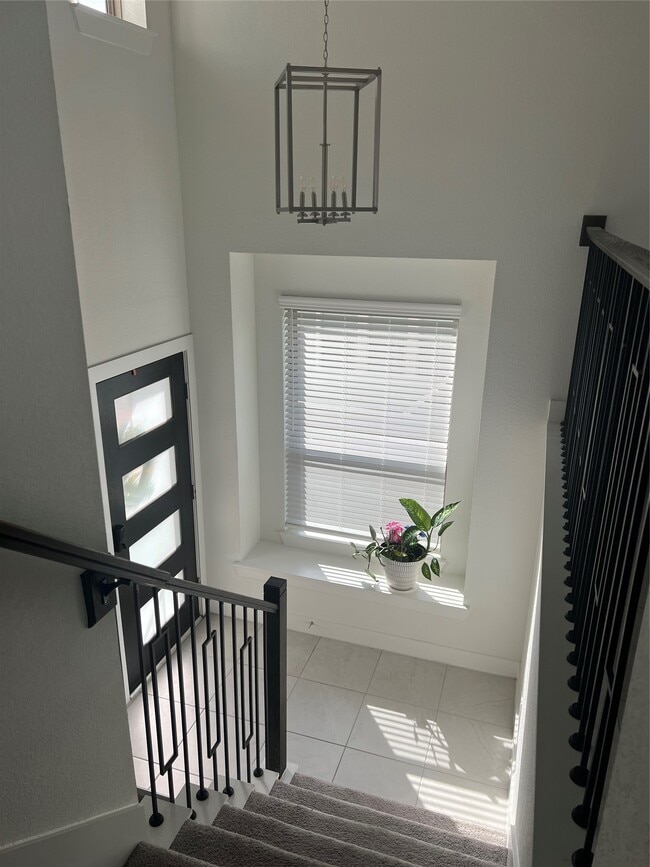 Building Photo - 4971 Carranza Ct