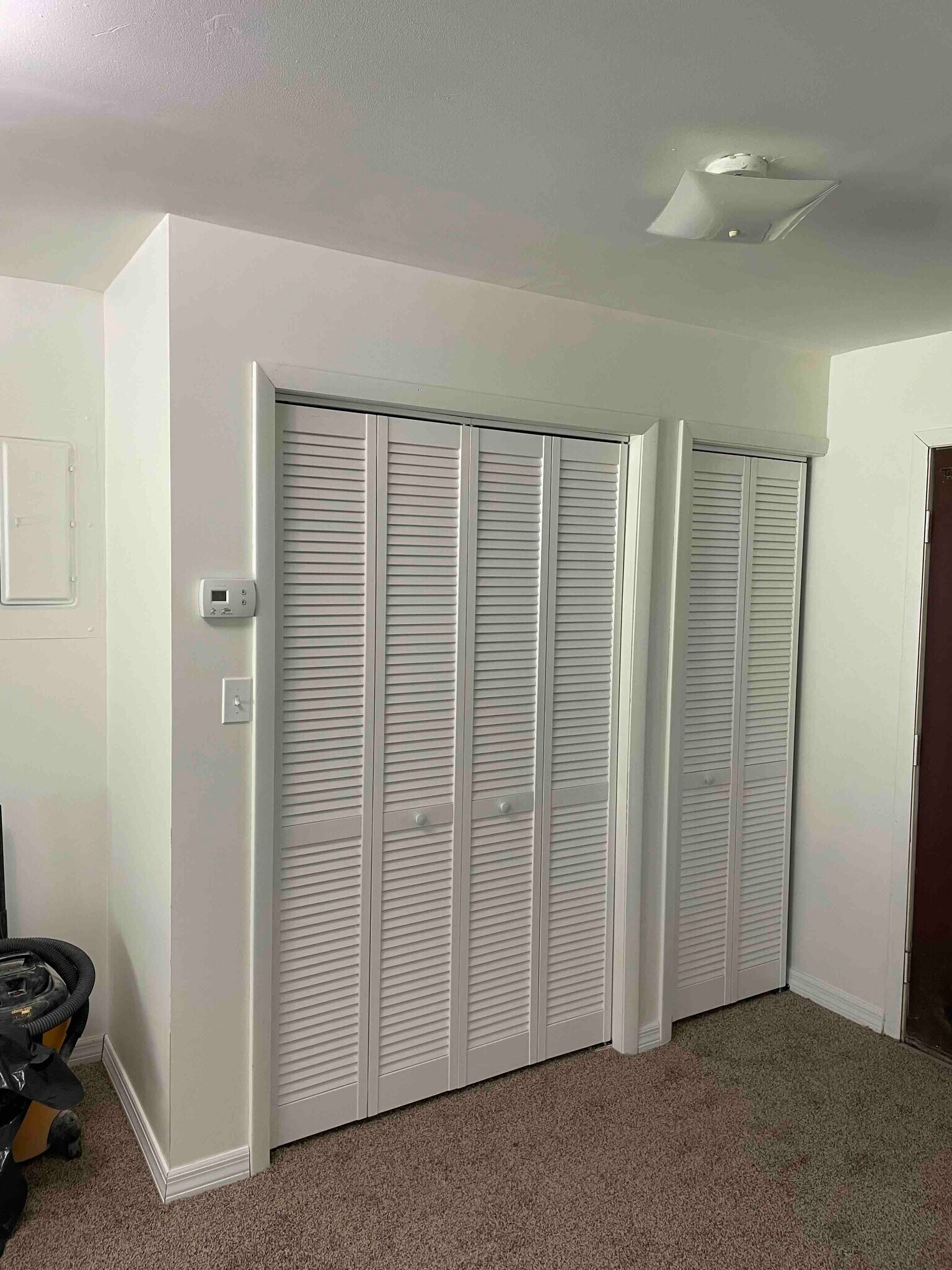 Bedroom 2 - 855 S Lawrence Blvd