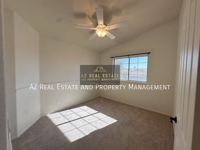 Building Photo - 1150 S Cholla St