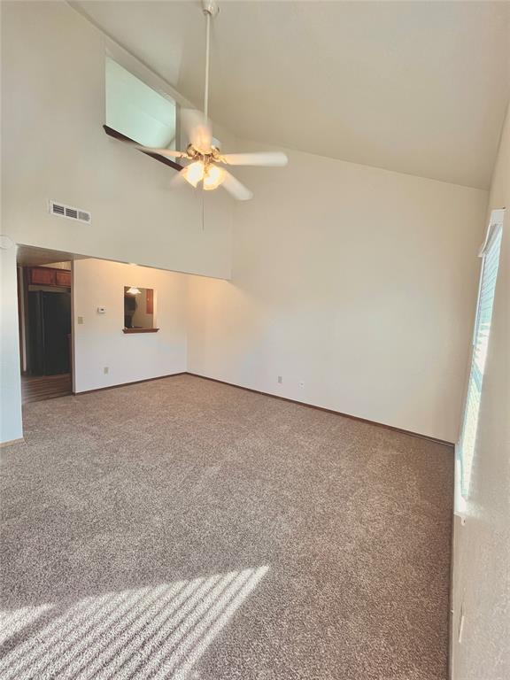 Building Photo - 1901 E Lindsey St