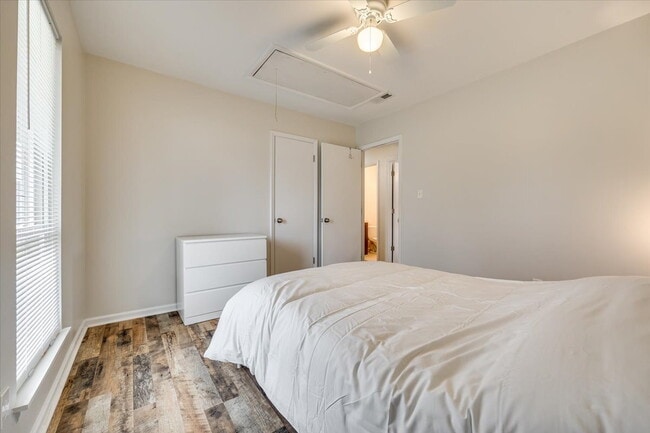 Building Photo - "Fully Furnished Charming 3-Bedroom Home in Pineville!"