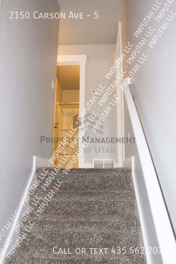 Building Photo - 2150 Carson Ave