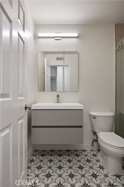 Building Photo - 202 California Ct