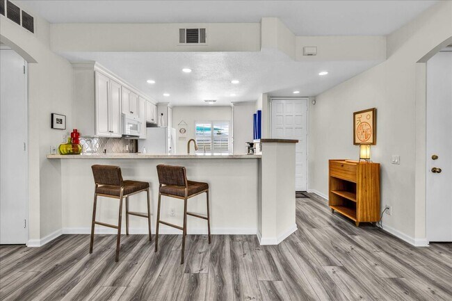 Building Photo - 67278 S Chimayo Dr
