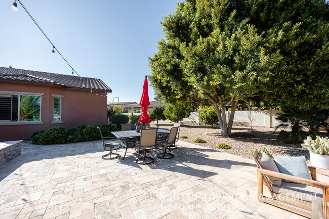 Building Photo - 15646 W Ashland Ave