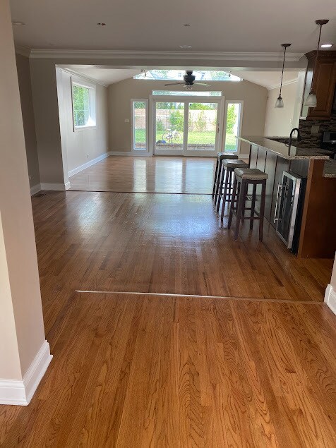 Building Photo - 1221 N Chicago Ave