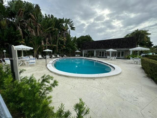 Building Photo - 3123 Oakland Shores Dr