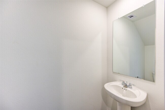 Building Photo - 10824 Red Orchid Dr