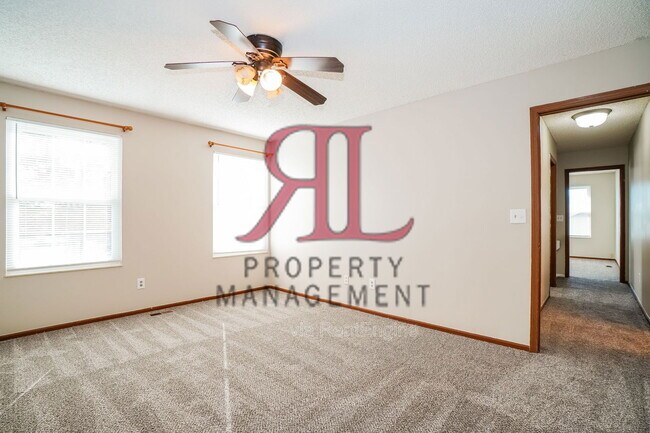 Building Photo - 5066 Ivywild Ave