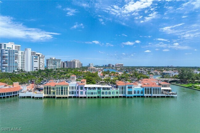 Building Photo - 4031 Gulf Shore Blvd N
