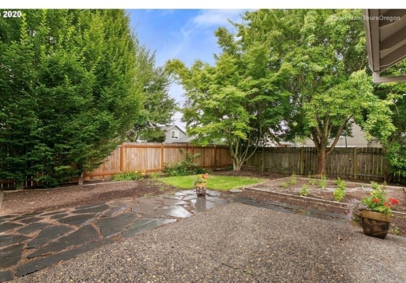 Building Photo - 16284 NW Lyndel Ln