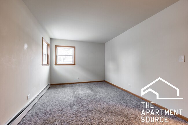 Building Photo - 328 Marengo Ave