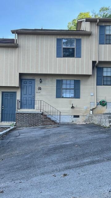 Building Photo - 3026 Blue Springs Rd SE