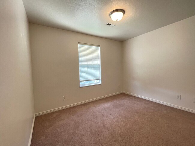 Building Photo - 5543 Copper Park Dr