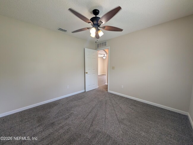 Building Photo - 127 Plantation Point Dr