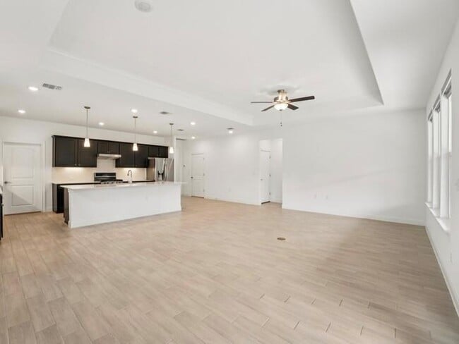 Building Photo - 312 Kitty Hawk Rd