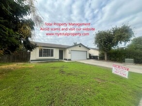 Building Photo - 2405 W Buena Vista Ave