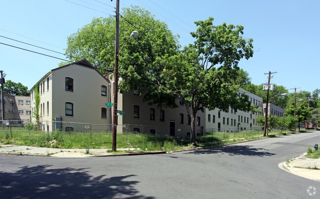 Exterior - Wayne Place