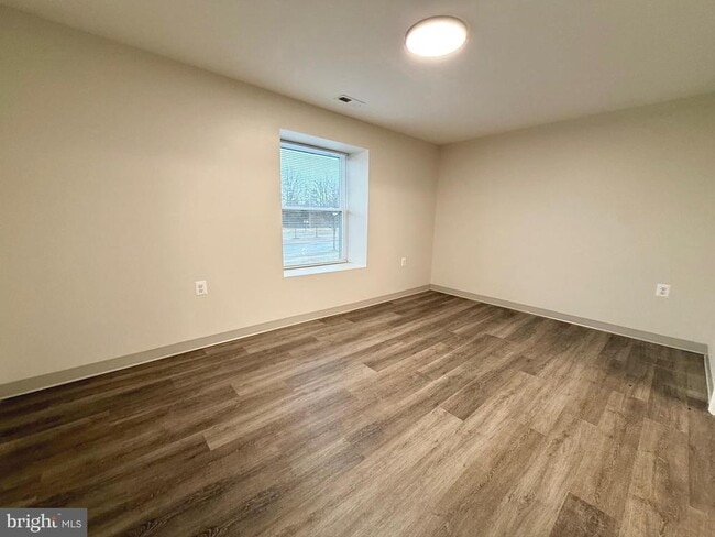 Building Photo - 21899 Three Notch Rd