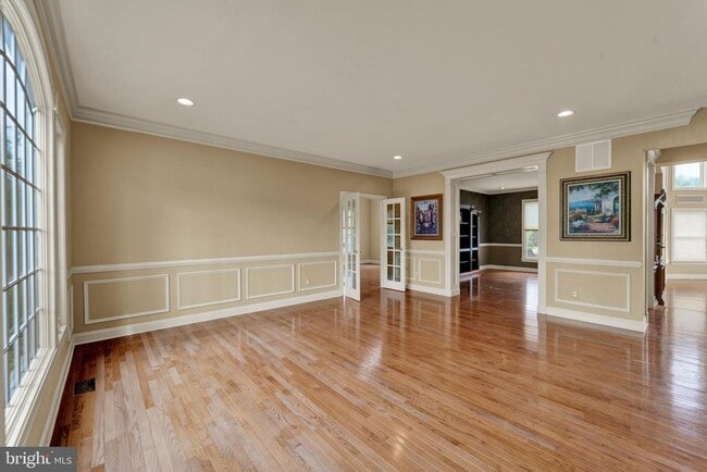 Building Photo - 19 Meadowlark Dr