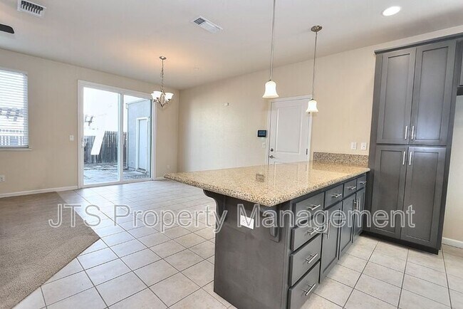Building Photo - 2488 Ben Ali Wy