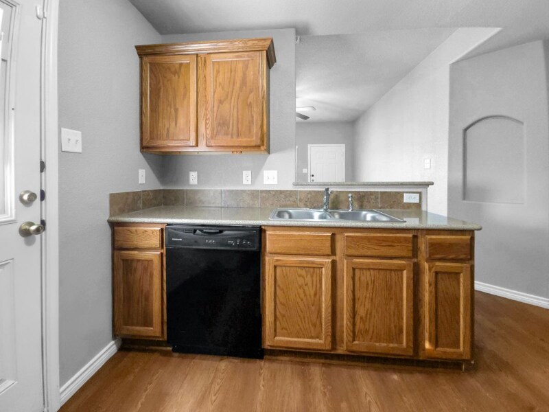 Building Photo - 511 Kacie Dr