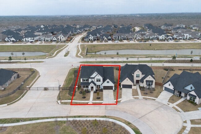 Building Photo - 14327 Vis Vw Dr