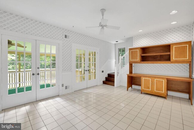Building Photo - 8901 Iron Gate Ct