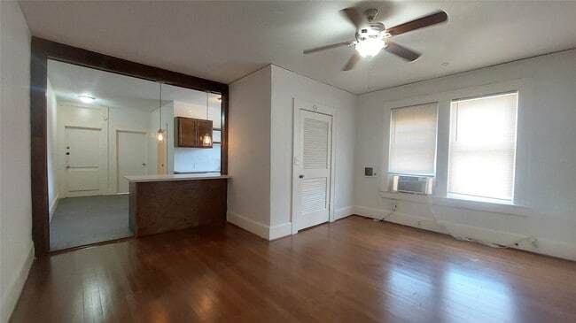 Building Photo - 3717 Audubon Pl