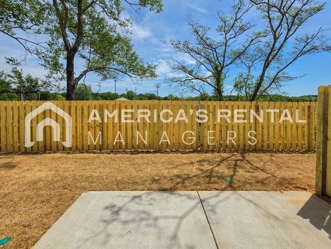 Building Photo - New Construction! Spacious Dual Level Townhome with Attached Garage for Rent in Decatur, AL! DEPO...