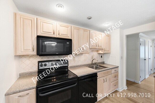 Building Photo - 139 W Fair Meadows Dr