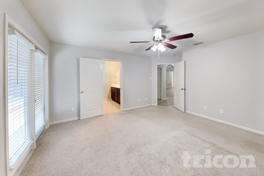 Building Photo - 3414 Summer Mdw