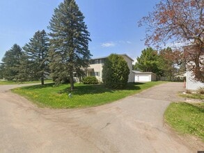 Building Photo - 2310 Radtke Ave