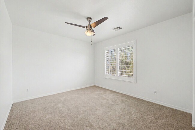 Building Photo - 42979 W Wild Horse Trail